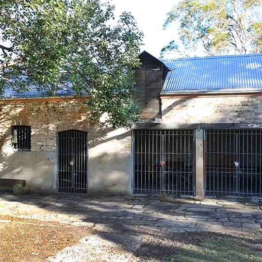 White's Creek Stables exterior